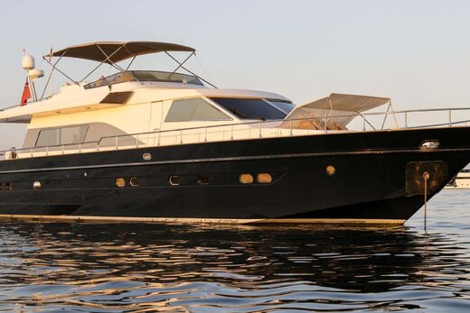 Astondoa &#8220;DIAMS&#8221; | Yacht de Luxe à Louer