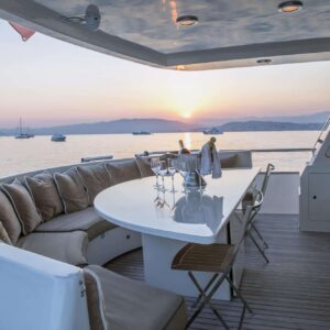 Astondoa &#8220;DIAMS&#8221; | Yacht de Luxe à Louer