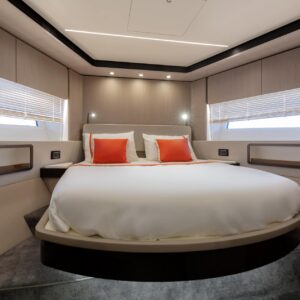 Azimut &#8220;SOLSTICE&#8221; |  Yacht de Luxe à Louer