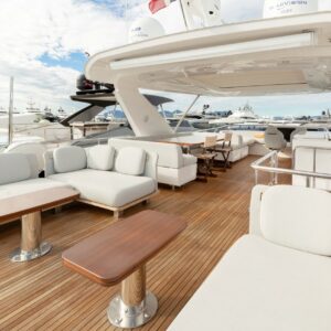 Azimut &#8220;SOLSTICE&#8221; |  Yacht de Luxe à Louer