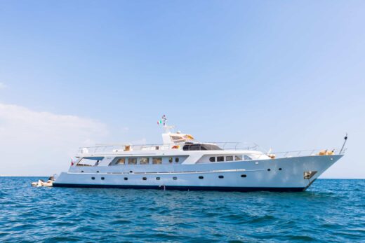 Benetti &#8220;INDIA&#8221; |  Yacht de Luxe à Louer