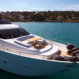 Sanlorenzo 78 &#8220;TRIPLE L&#8221; | Yacht de Luxe à Louer