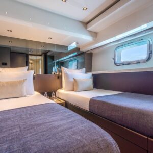 Sanlorenzo 78 &#8220;TRIPLE L&#8221; | Yacht de Luxe à Louer
