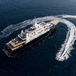 BLEU DE NIMES | Yacht de Luxe à Louer