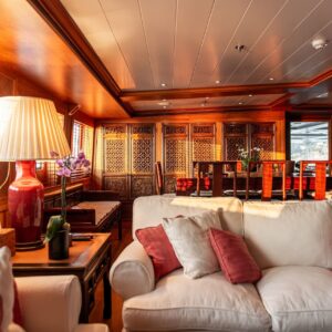 BLEU DE NIMES | Yacht de Luxe à Louer