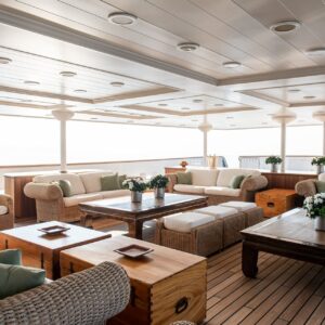 BLEU DE NIMES | Yacht de Luxe à Louer