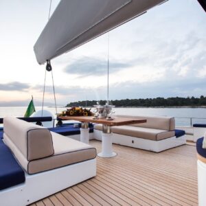 Catamaran &#8220;HUTIANE&#8221; | Yacht de Luxe à Louer