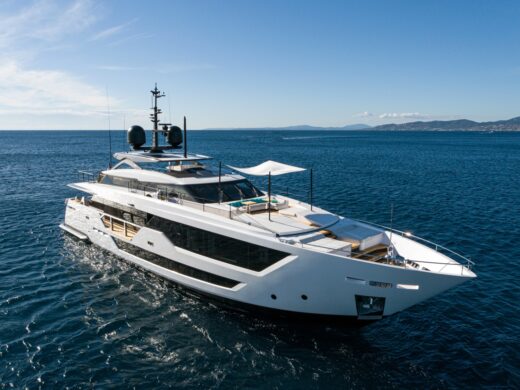 Custom Line “JAG’B” | Luxury Yacht Available for Charter