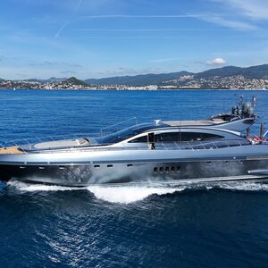 Mangusta 108 &#8220;JFF&#8221; | Luxury Yacht Available for Charter