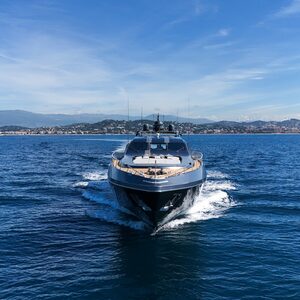 Mangusta 108 &#8220;JFF&#8221; | Luxury Yacht Available for Charter