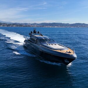 Mangusta 108 &#8220;JFF&#8221; | Luxury Yacht Available for Charter