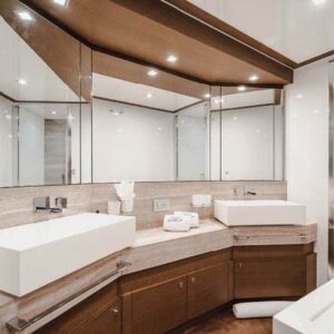 Ferretti “HOYA SAXA” | Yacht de Luxe à Louer