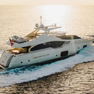 Ferretti “HOYA SAXA” | Yacht de Luxe à Louer