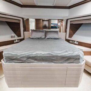 Ferretti “HOYA SAXA” | Yacht de Luxe à Louer