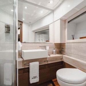 Ferretti “HOYA SAXA” | Yacht de Luxe à Louer
