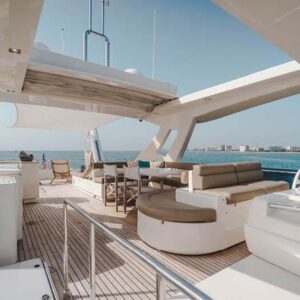 Ferretti “HOYA SAXA” | Yacht de Luxe à Louer
