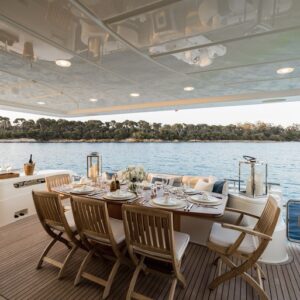Ferretti 830 “ONYX” | Yacht de Luxe à louer
