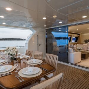Ferretti 830 “ONYX” | Yacht de Luxe à louer