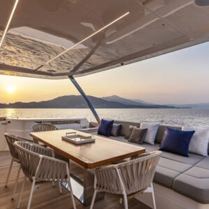 Ferretti 920 &#8220;PIOLA&#8221; | Yacht de Luxe à Louer