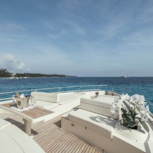 Ferretti &#8220;TO ESCAPE&#8221; | Yacht de Luxe à Louer