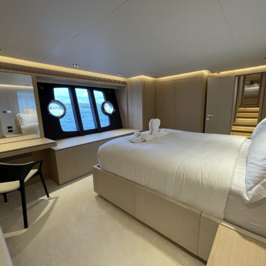 Vous souhaitez améliorer et personnaliser le design intérieur de votre yacht ?