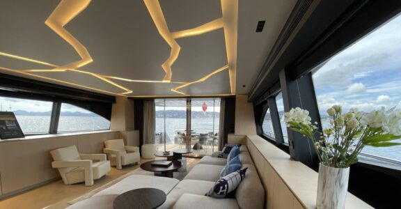 Vous souhaitez améliorer et personnaliser le design intérieur de votre yacht ?