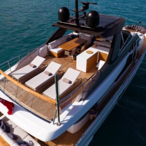 Sanlorenzo 78 &#8220;TRIPLE L&#8221; | Yacht de Luxe à Louer