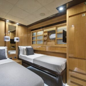 Dragos Yachts &#8220;GO&#8221; |  Yacht de Luxe à Louer