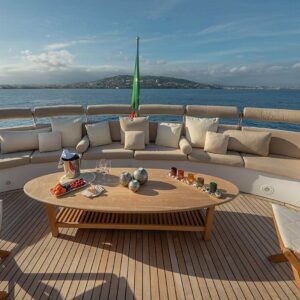 Heesen &#8220;LUISA&#8221; | Yacht de Luxe à Louer