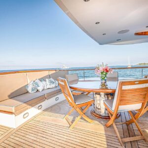 CHANTELLA | Yacht de Luxe à Louer
