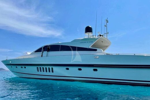 Leopard Arno &#8220;NOTORIOUS&#8221; | Yacht de Luxe à Louer