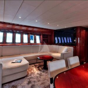 Leopard Arno &#8220;NOTORIOUS&#8221; | Yacht de Luxe à Louer
