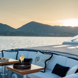 Leopard &#8220;MANU V&#8221; |  Yacht de Luxe à Louer
