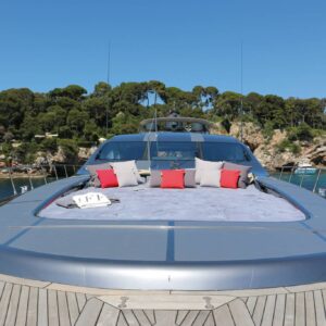 Yacht de luxe Mangusta 108 à vendre