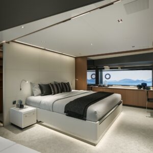 louer un yacht de luxe riva 90 argo et bénéficier de son bel espace intérieur