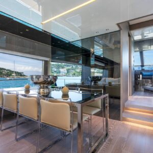Sanlorenzo 78 &#8220;TRIPLE L&#8221; | Yacht de Luxe à Louer