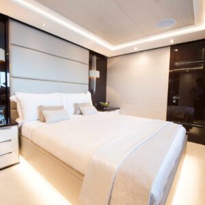 Sunseeker &#8220;E-MOTION&#8221; | Yacht de Luxe à Louer