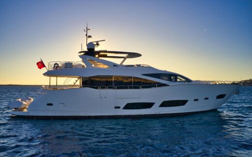 Sunseeker &#8220;KUDOS&#8221; | Yacht de Luxe à Louer