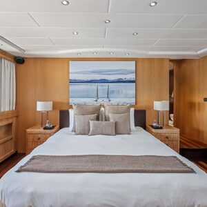 Mangusta 108 &#8220;JFF&#8221; | Luxury Yacht Available for Charter