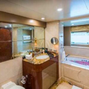 ASHENA | Yacht de Luxe à Louer
