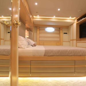 Westport &#8220;FORTY LOVE&#8221; |  Yacht de Luxe à Louer