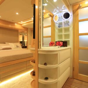 Westport &#8220;FORTY LOVE&#8221; |  Yacht de Luxe à Louer