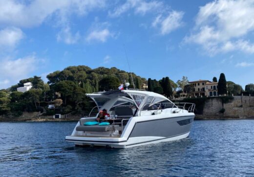 Sealine &#8220;YOLO&#8221; | Yacht de Luxe à Louer