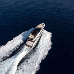 Yacht Riva Corsaro en pleine navigation