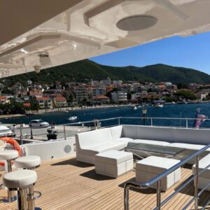 Yacht de luxe GULF CRAFT Majesty 100 à vendre