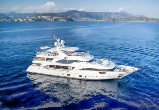 Benetti &#8220;NELA&#8221; (ex Soy Amor) | Yacht de Luxe à Louer