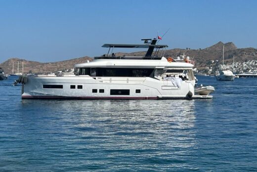 Yacht de luxe SIRENA 68 à vendre