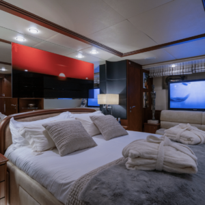 Luxury yacht AZIMUT JUMBO 100 for sale