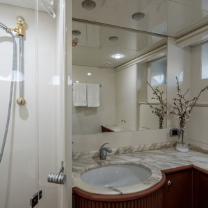 Luxury yacht AZIMUT JUMBO 100 for sale