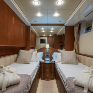 Luxury yacht AZIMUT JUMBO 100 for sale